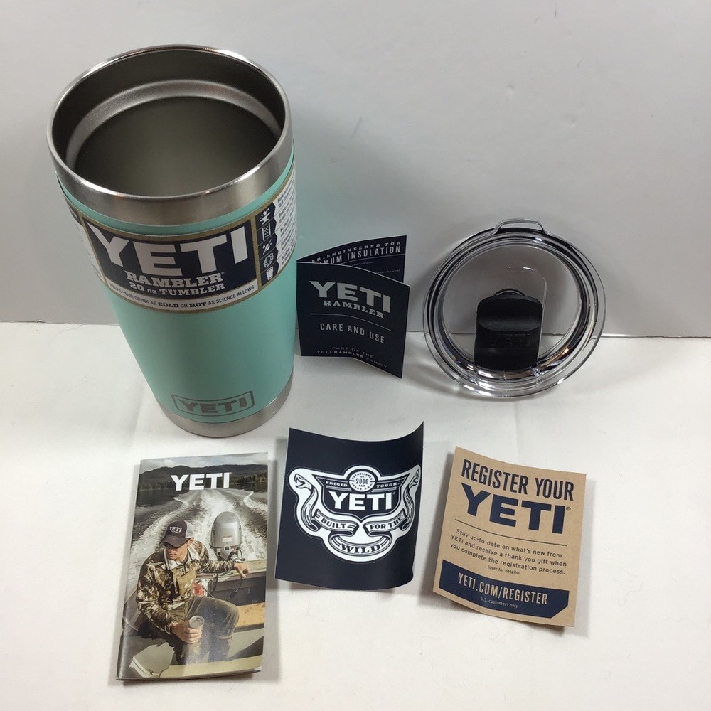 Rambler 20 oz Stainless Steel Tumbler with Magslider Lid in Seafoam NEW - Picture 8 of 9